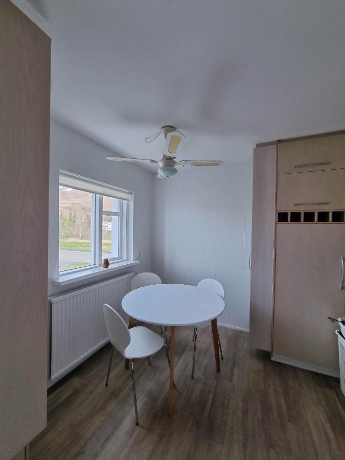 Guesthouse Maddy Húsavík Kültér fotó