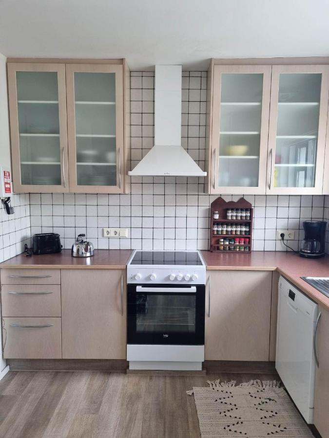 Guesthouse Maddy Húsavík Kültér fotó
